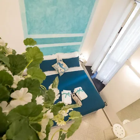 Picagetta Tiny With Ac 3* Vernazza