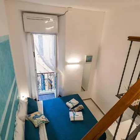 Picagetta Tiny With Ac 3* Vernazza