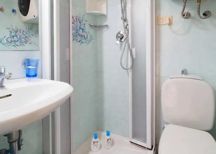 Picagetta Tiny With Ac 3*